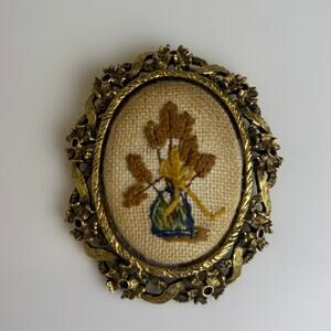 Brooch Pendant Vintage Floral Handmade Needlepoint Embroidered Gold Tone